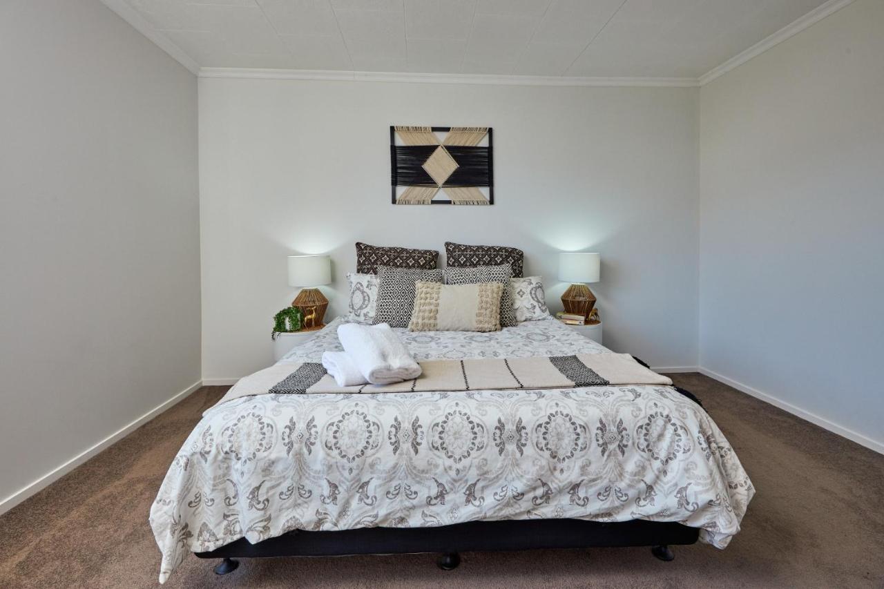 Seas The Day In Kaikoura - Book Now! Villa ภายนอก รูปภาพ